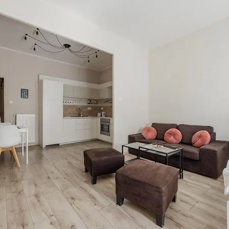 Cabletownbuda - Design With Ac, Balcony * Budapeszt